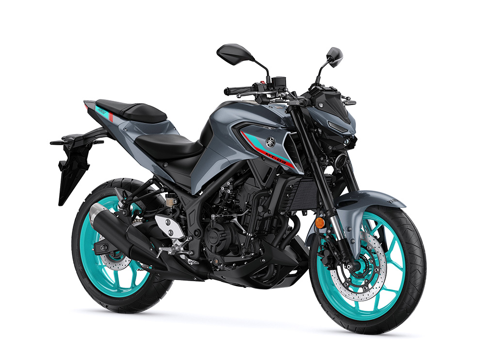 MT03 NEGRO